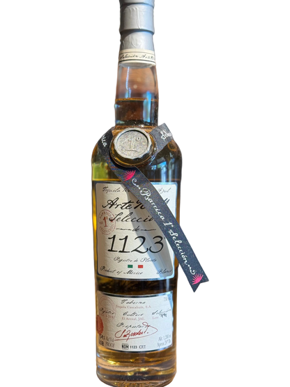 ArteNOM 1123 X Cascahuin Joven Single Barrel Joven Shoppe Exclusive 108 Proof 750ml
